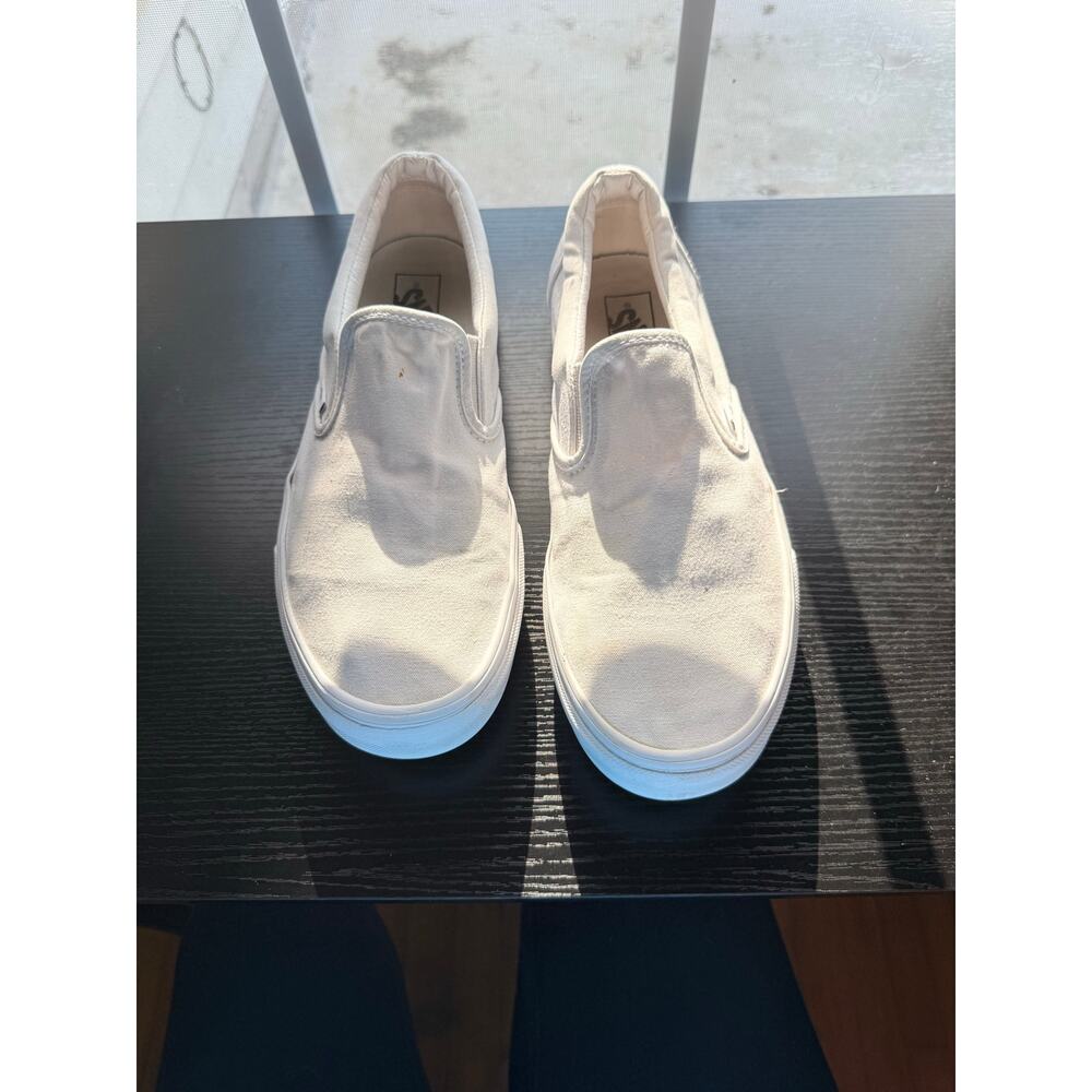 Vans Classic Slip-On Triple White Canvas Shoes Men’s 11.5 Women’s 13 Low Top